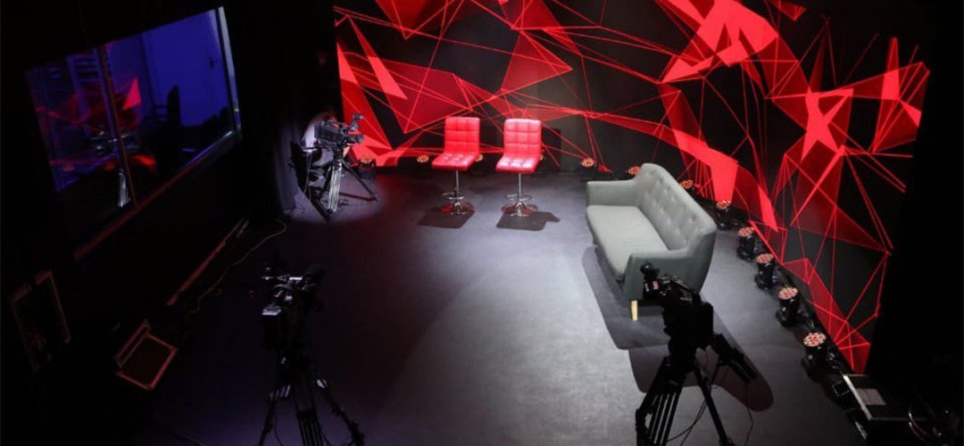 streaming empresa evento corporativo con pantalla led