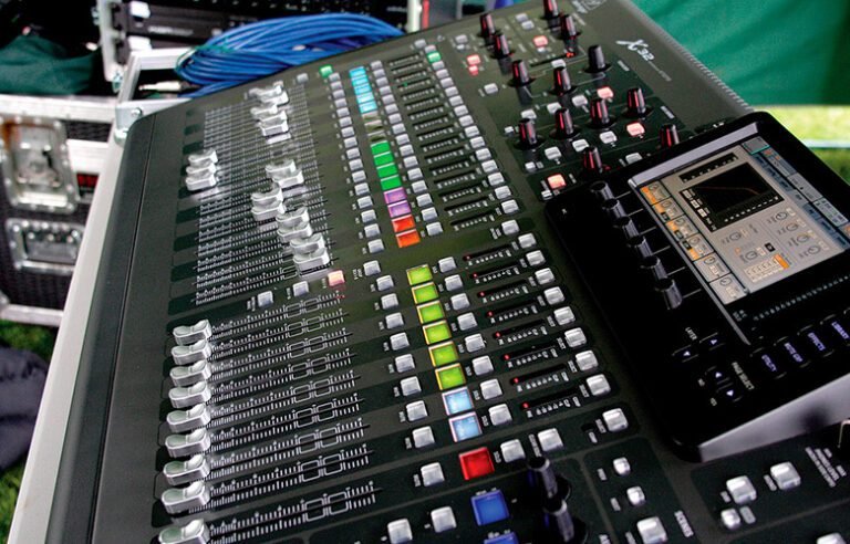 BehringerX32 personal sonido