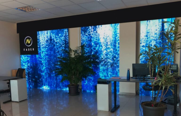 INtalaciones UDIOVISUALES FADER PANTALLA LED