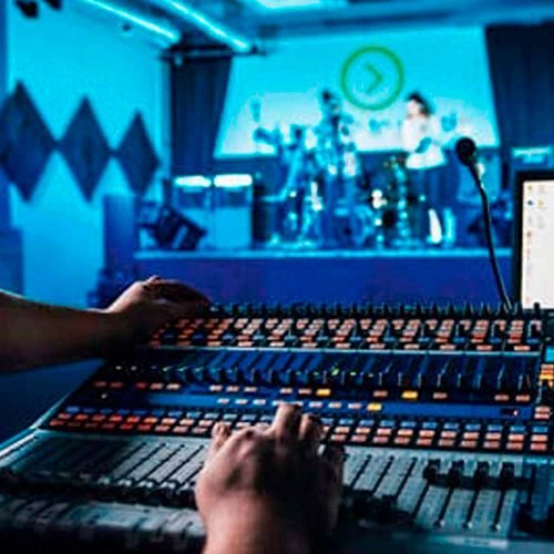 Nuestro personal auxiliar de sonido