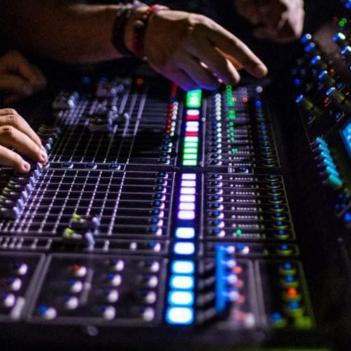 Nuestro personal técnico de sonido
