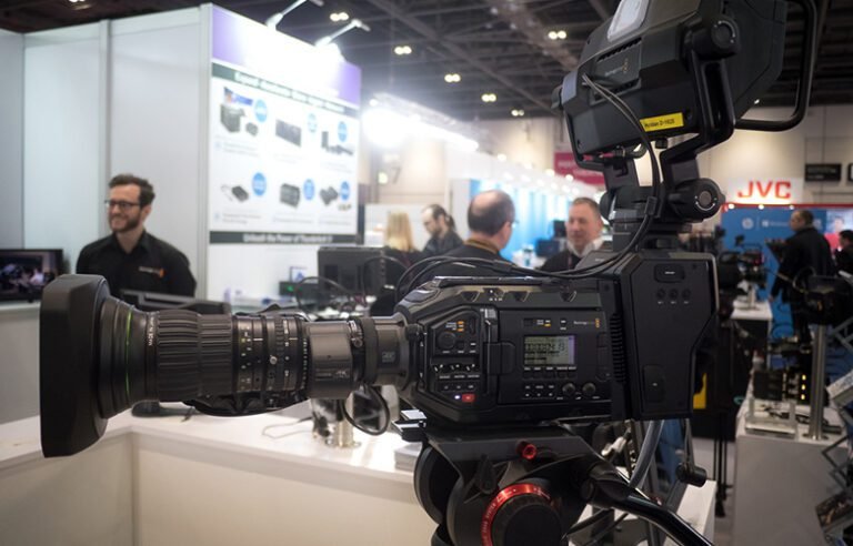 camaras broadcast stand