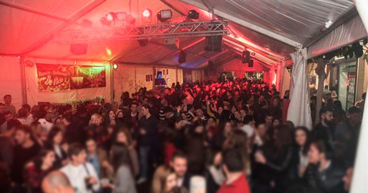 carpa equipamiento fiesta popular
