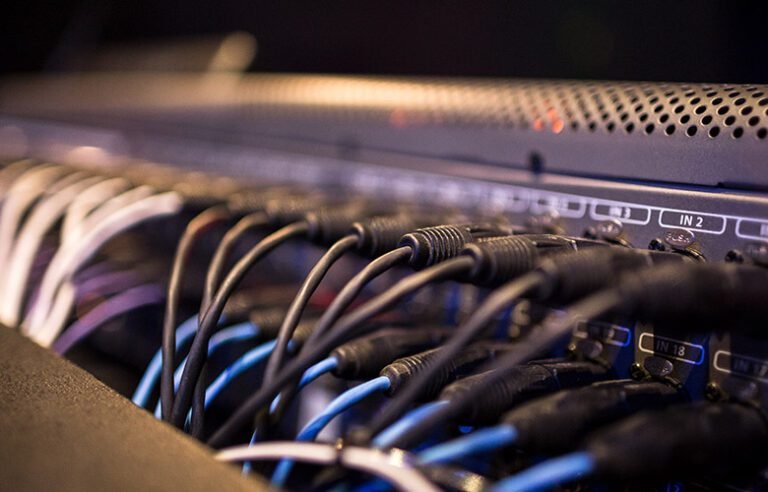 sonido conexiones cables