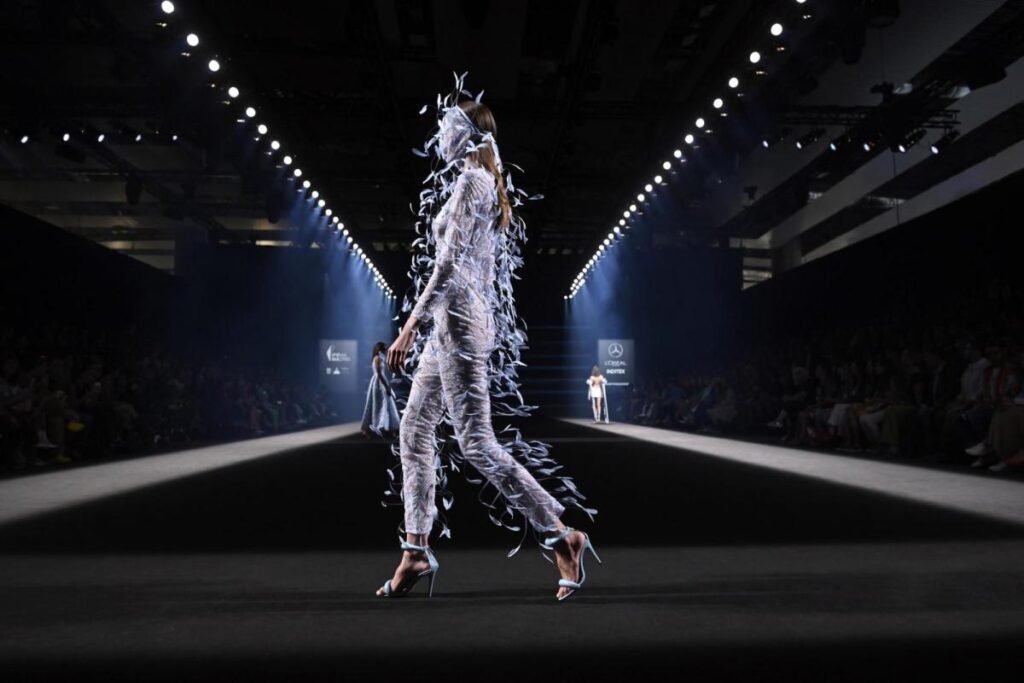 Alquiler Audiovisuales para MBFWMadrid
