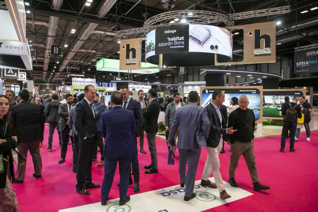 Alquiler Audiovisuales para SIMA